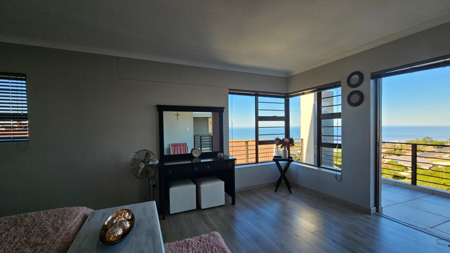 5 Bedroom Property for Sale in Dana Bay Western Cape